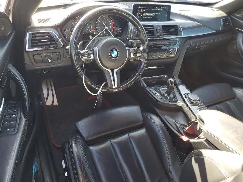 2016 BMW M4   