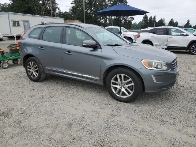 2017 VOLVO XC60 T5  