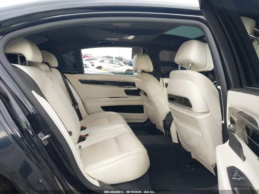 2015 BMW 750LI  