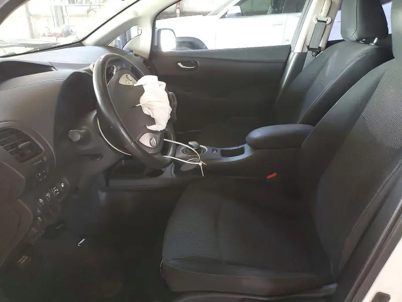 2015 NISSAN LEAF S  