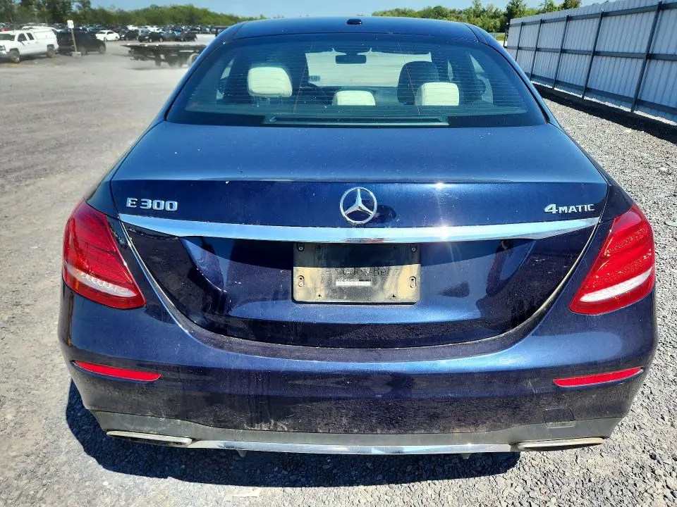 2019 MERCEDES-BENZ E 300 4MATIC  