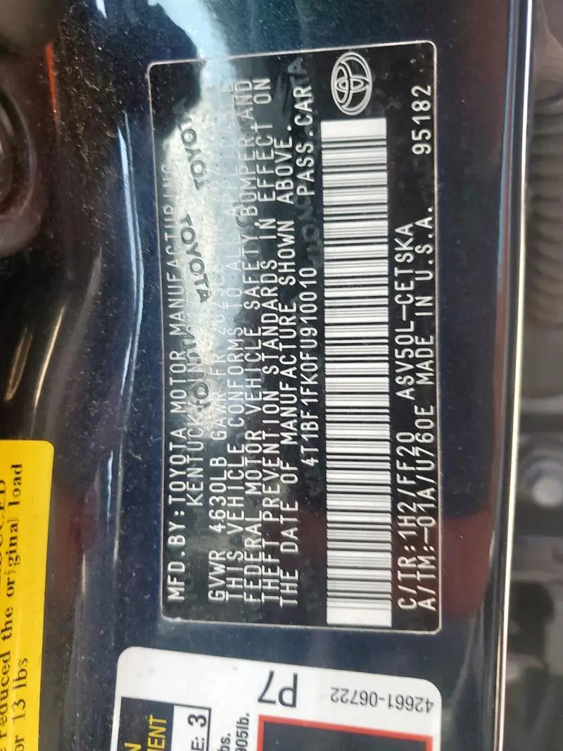 2015 TOYOTA CAMRY LE  