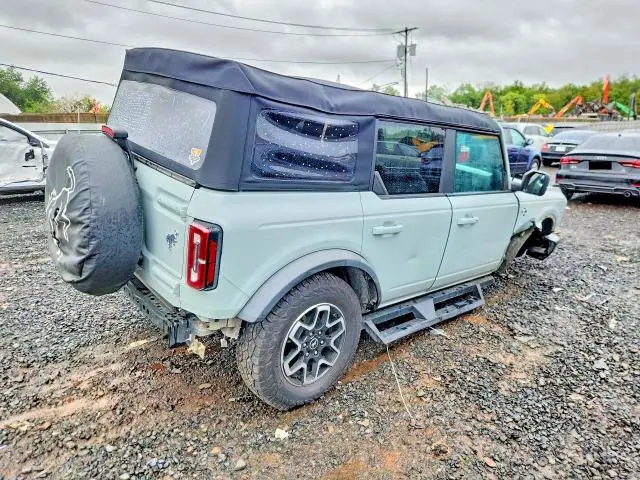2023 FORD BRONCO BASE  