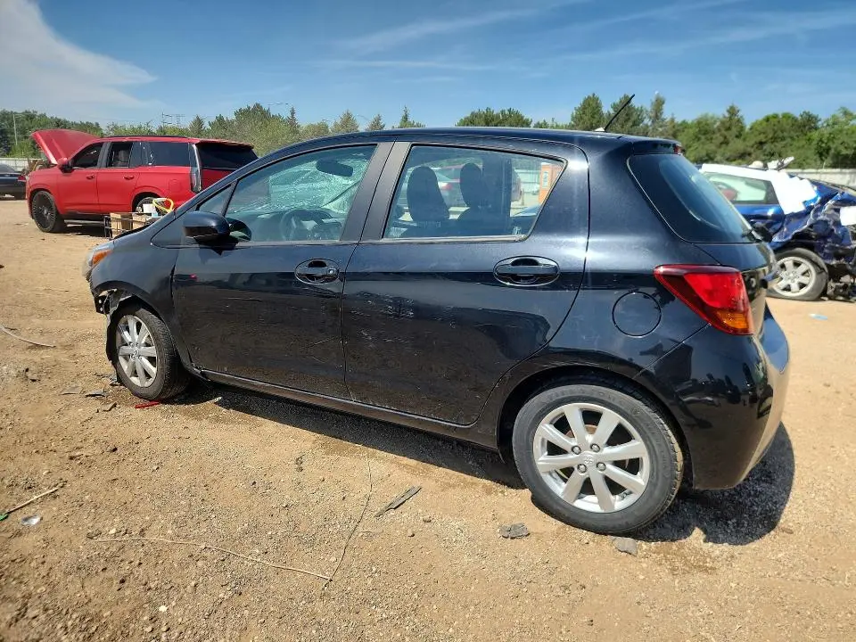 2016 TOYOTA YARIS 5-DOOR LE  