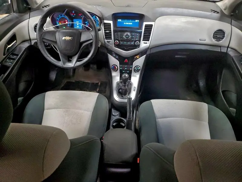 2011 CHEVROLET CRUZE LS  
