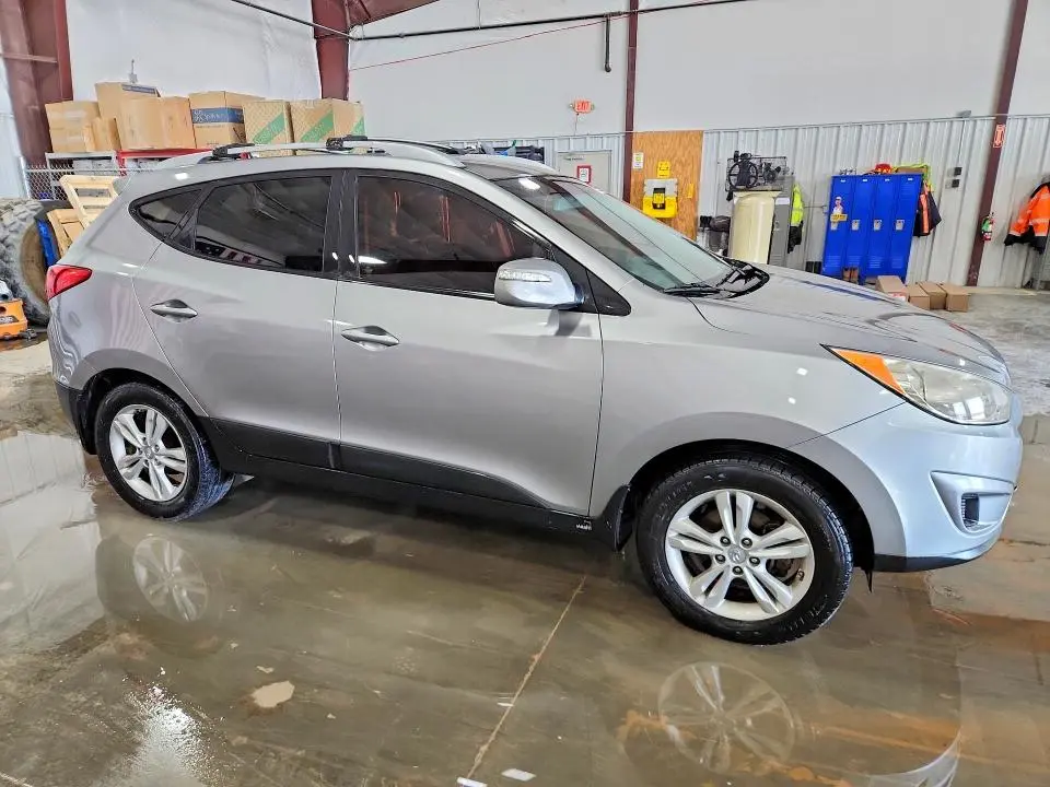 2012 HYUNDAI TUCSON GLS  