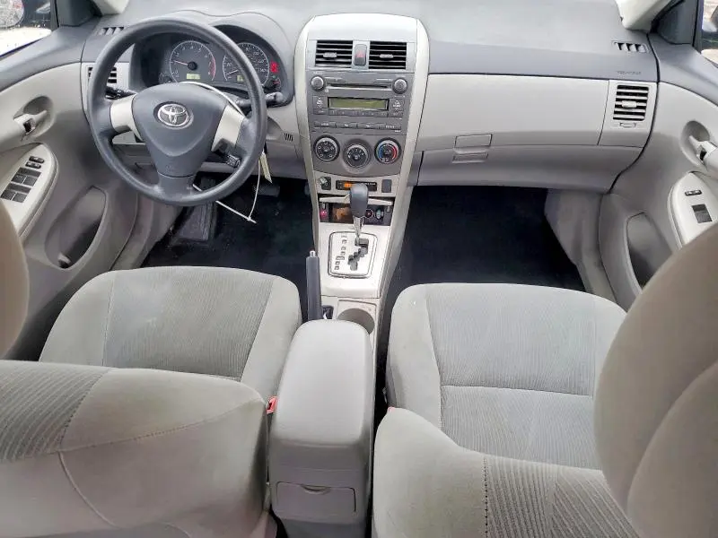 2011 TOYOTA COROLLA LE  