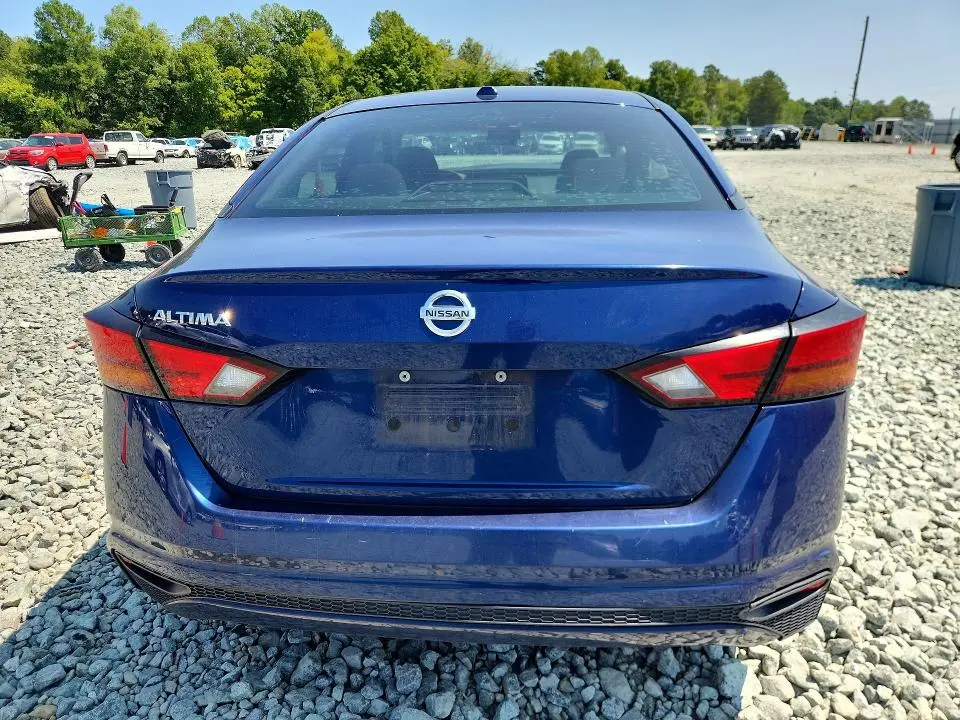 2019 NISSAN ALTIMA S  