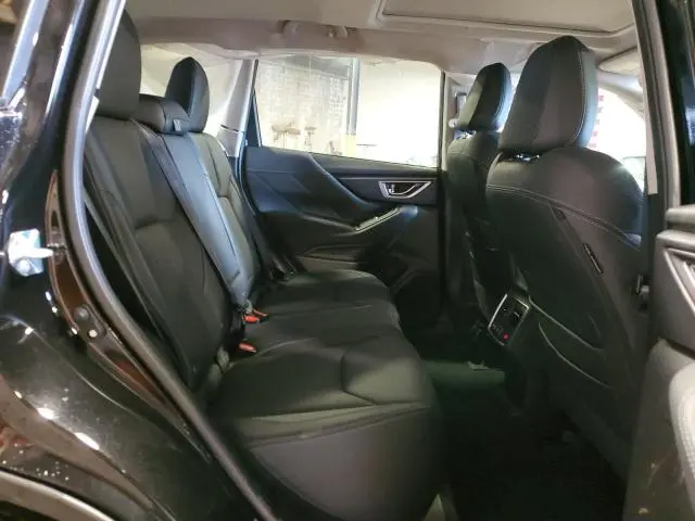 2024 SUBARU FORESTER TOURING  