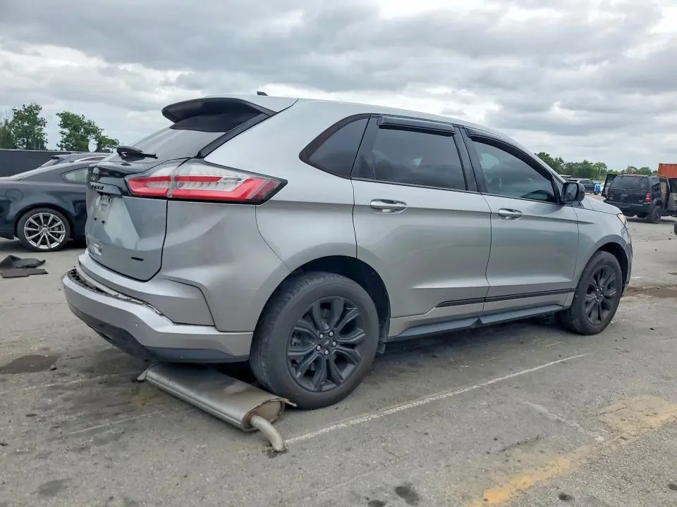 2022 FORD EDGE SE  