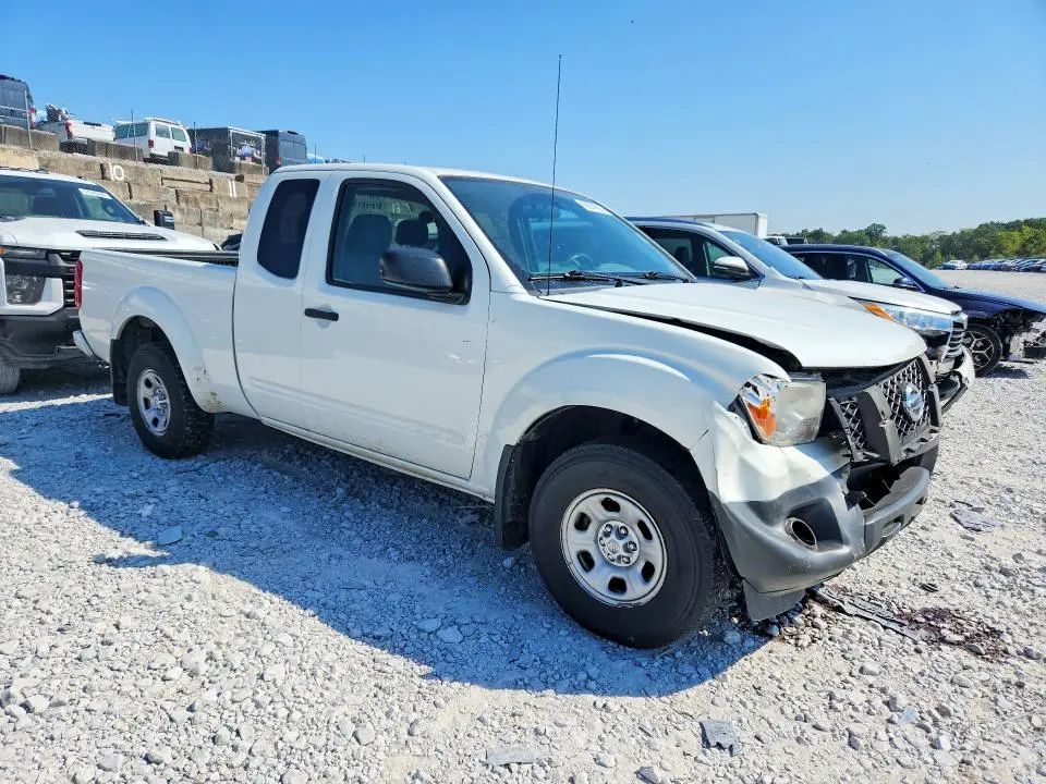 2019 NISSAN FRONTIER S  
