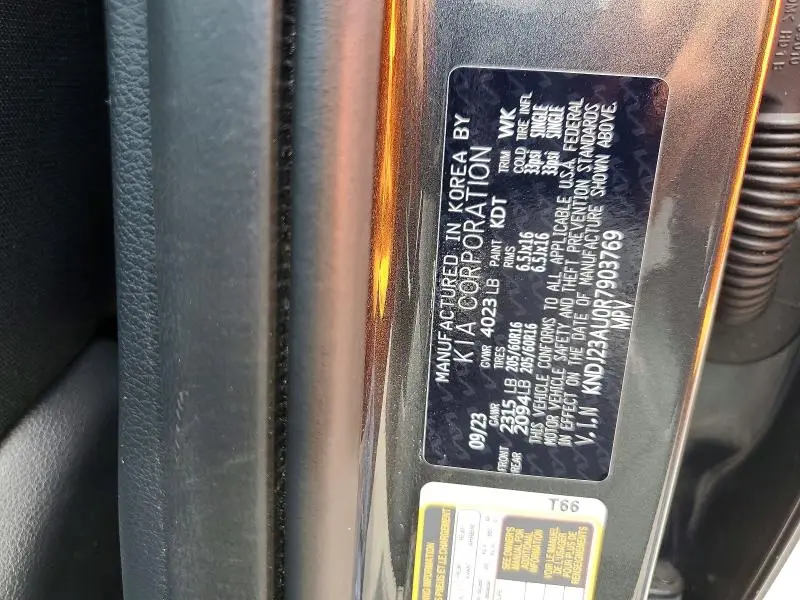 2024 KIA SOUL LX  