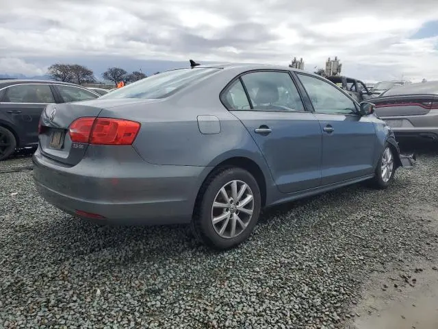 2012 VOLKSWAGEN JETTA SE  