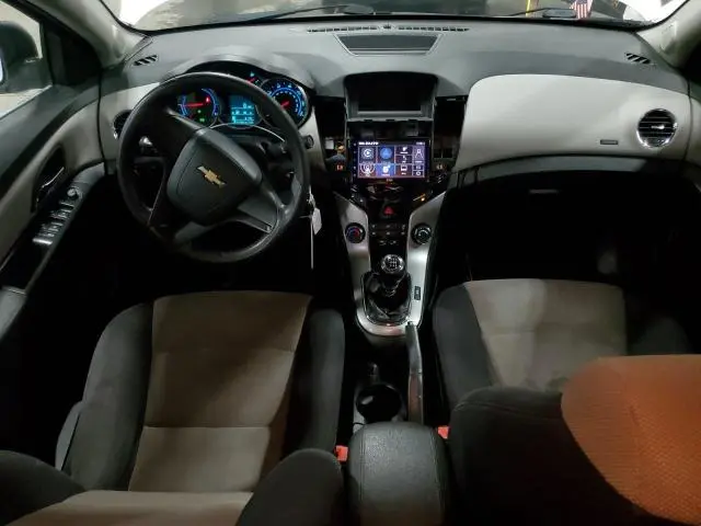 2012 CHEVROLET CRUZE LS  