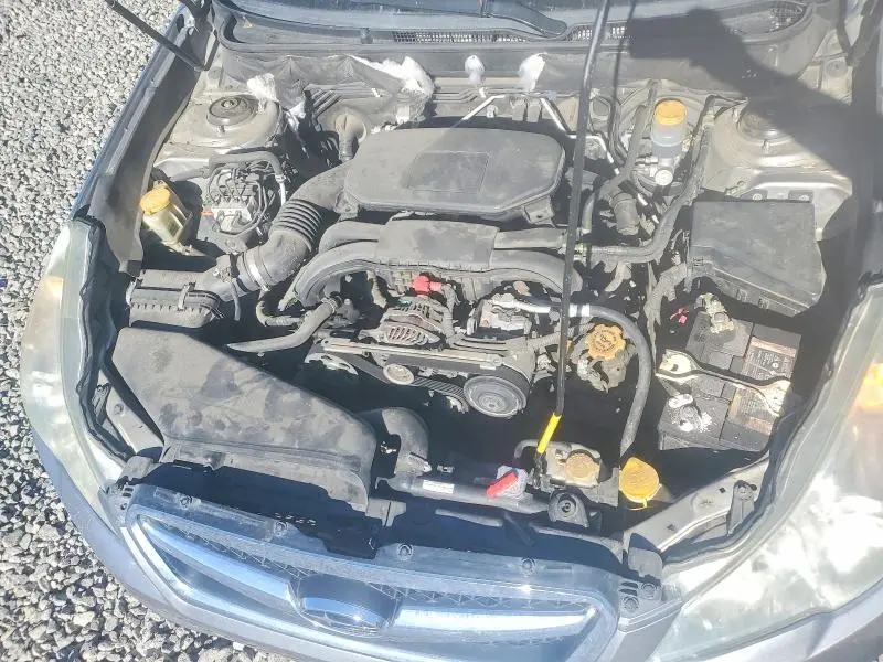 2011 SUBARU LEGACY 2.5I  