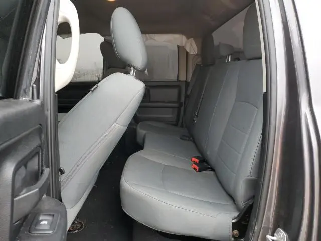 2018 RAM 1500 ST  
