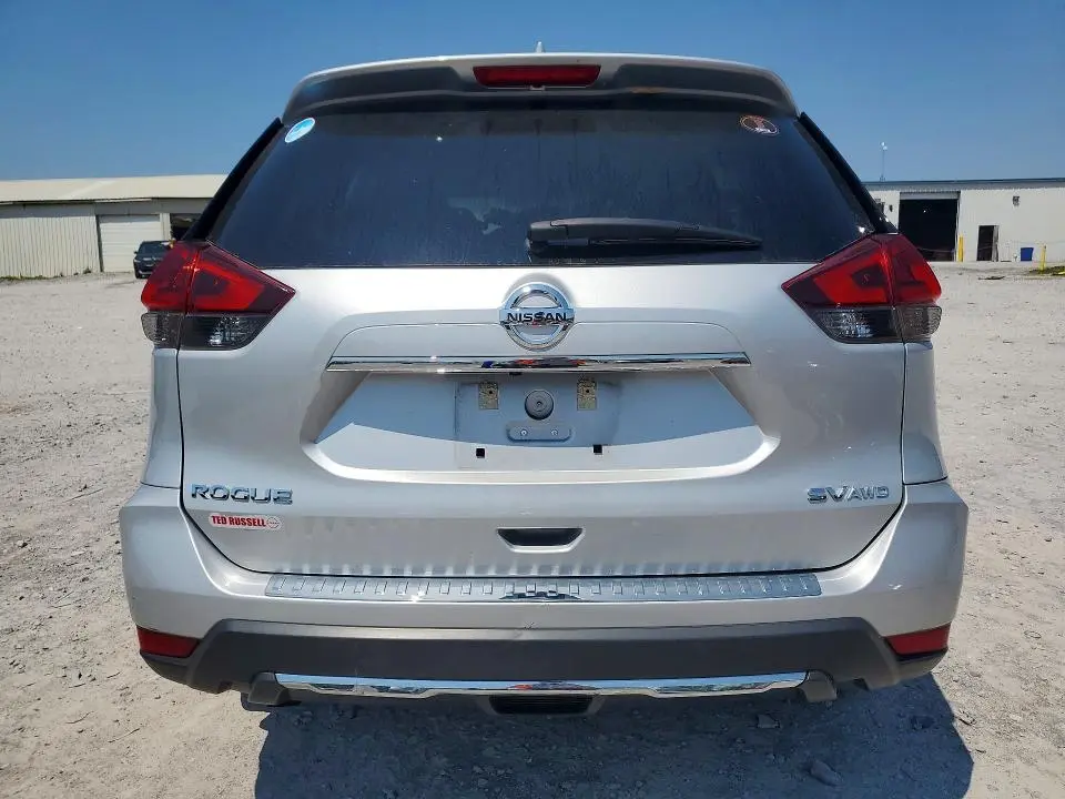 2018 NISSAN ROGUE SV  