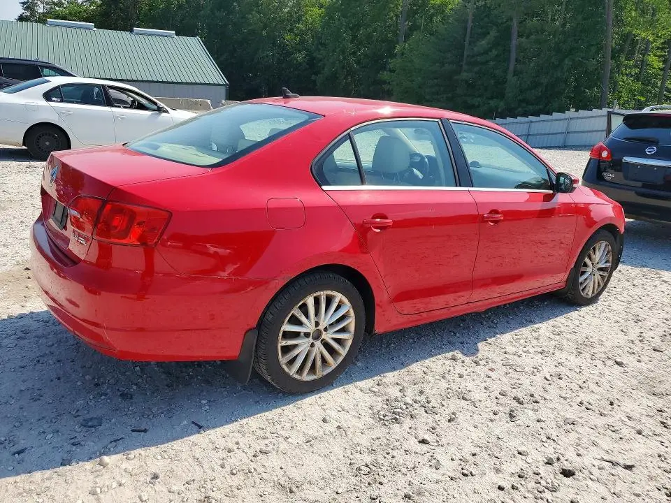2011 VOLKSWAGEN JETTA SEL  