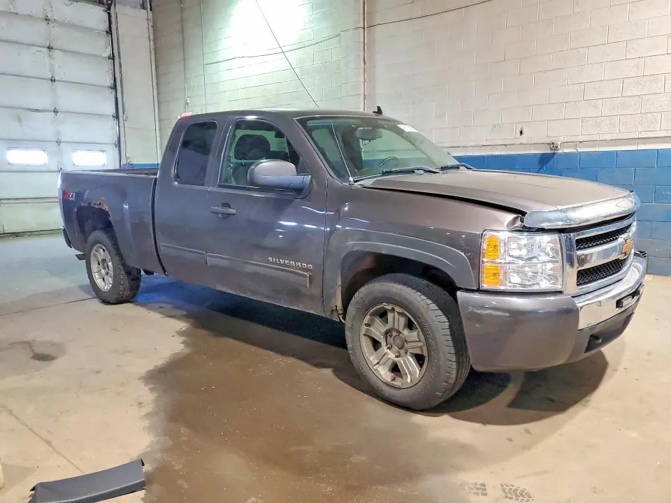 2010 CHEVROLET SILVERADO K1500 LT  