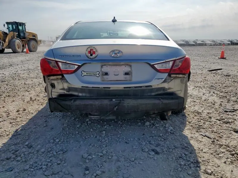 2013 HYUNDAI SONATA SE  