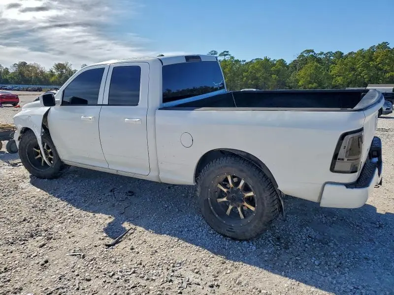 2013 RAM 1500 ST  