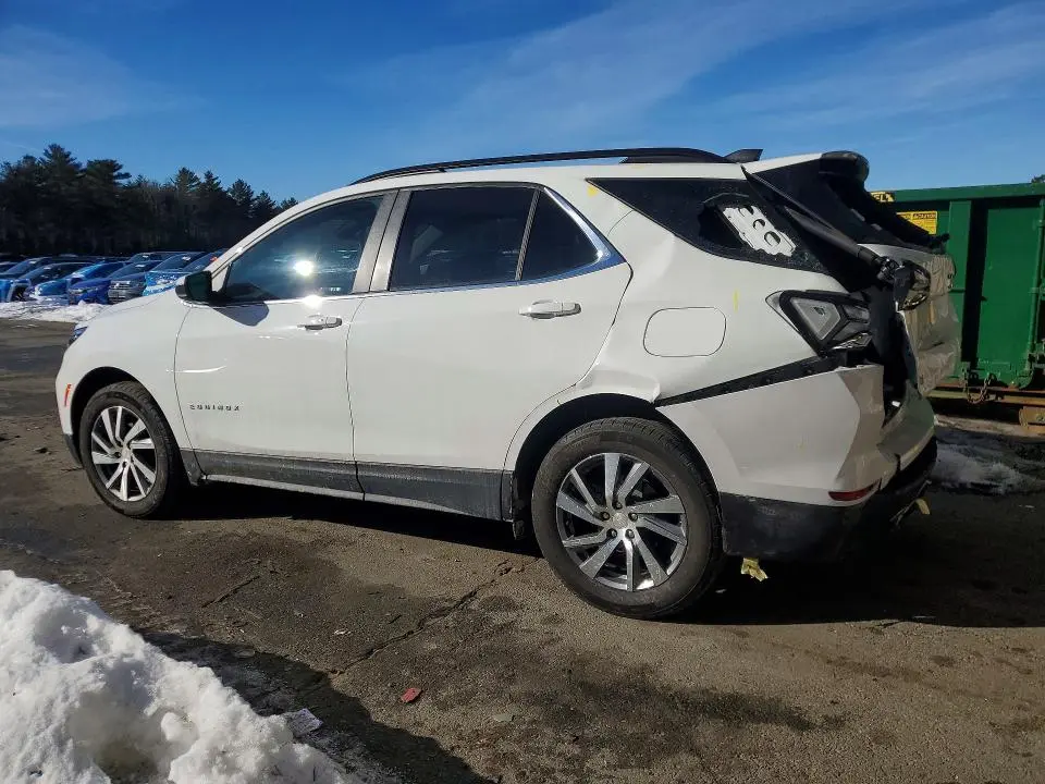 2023 CHEVROLET EQUINOX LT  