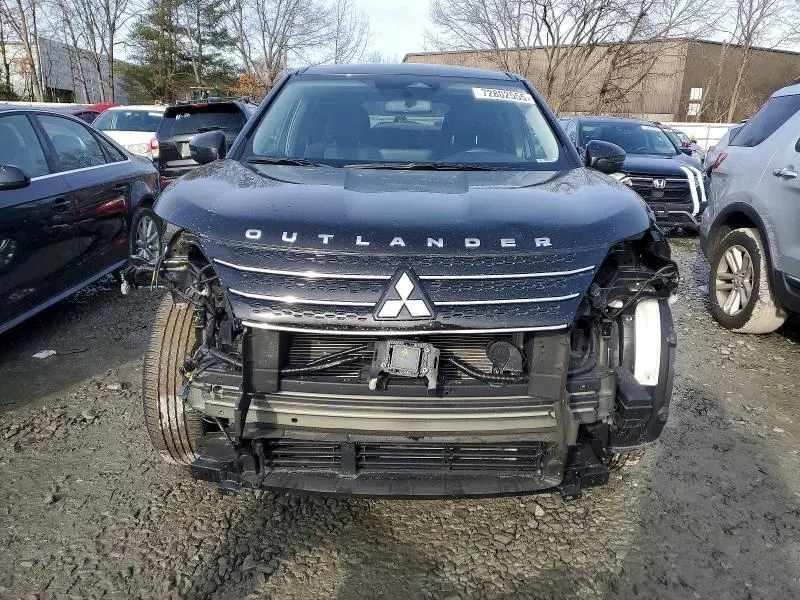 2022 MITSUBISHI OUTLANDER ES  