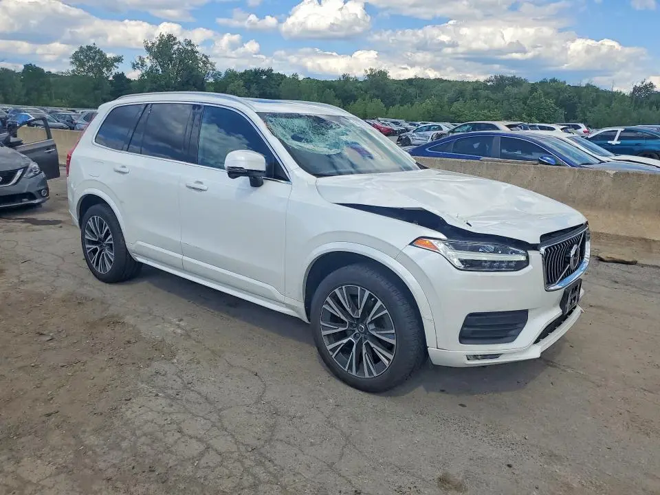 2020 VOLVO XC90 T5 MOMENTUM  