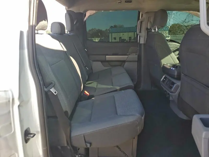 2025 FORD F150 XLT  