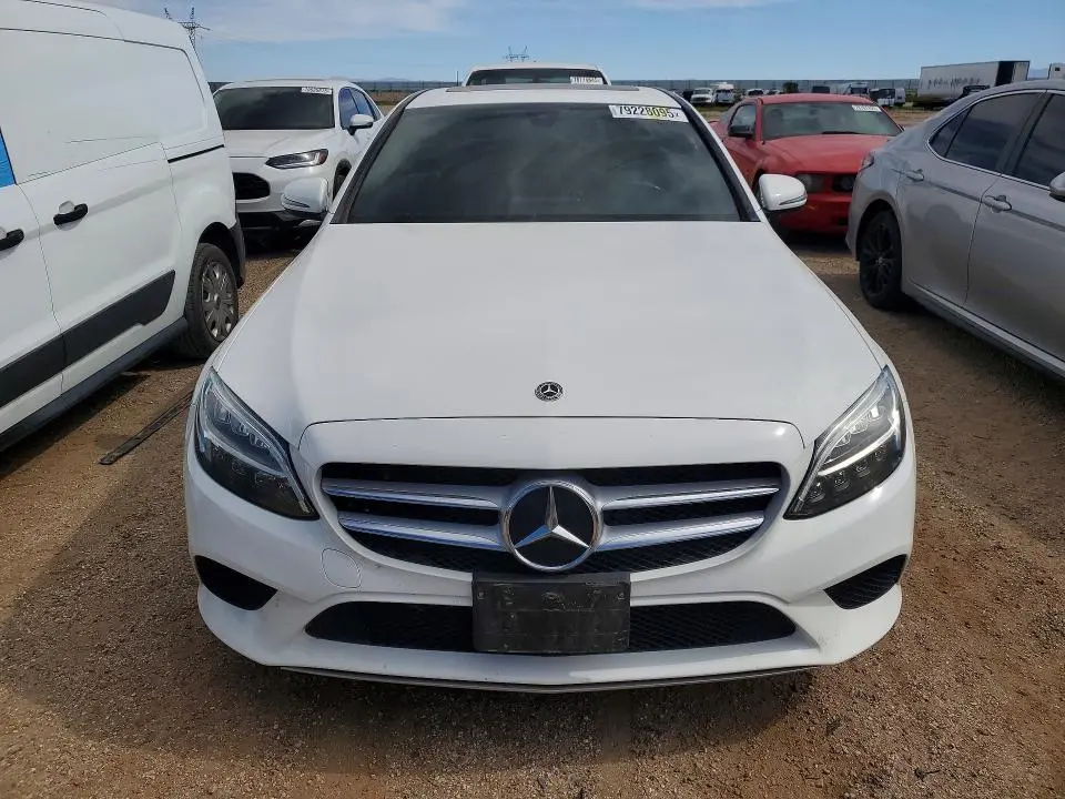 2019 MERCEDES-BENZ C 300  