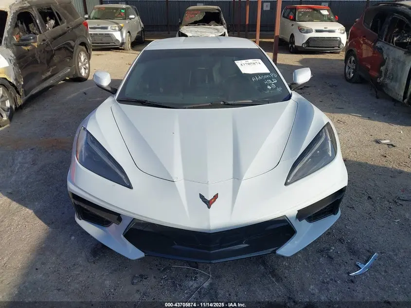 2023 CHEVROLET CORVETTE STINGRAY RWD  1LT