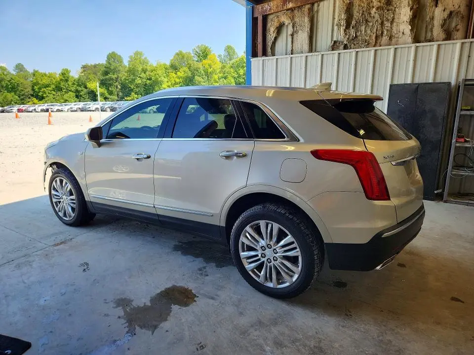2017 CADILLAC XT5 PREMIUM LUXURY  