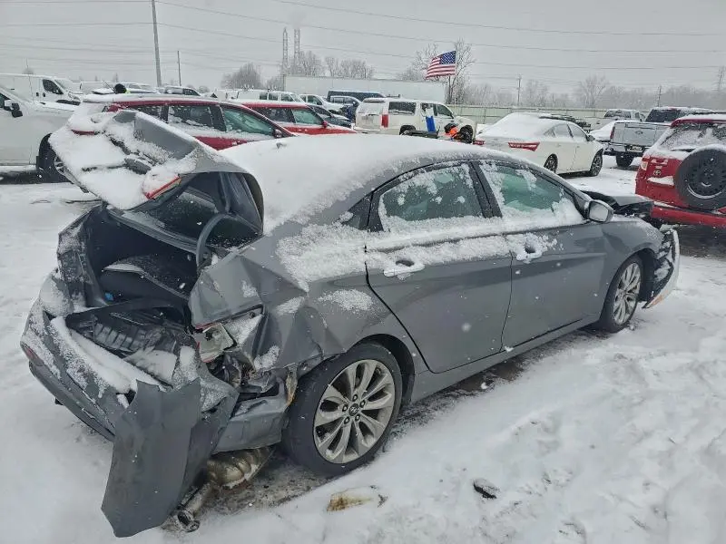 2011 HYUNDAI SONATA SE  