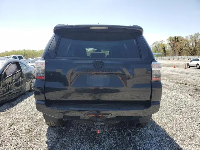 2023 TOYOTA 4RUNNER SE
