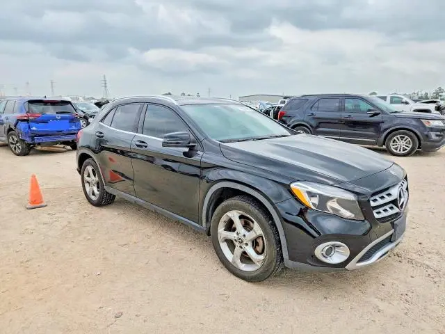 2019 MERCEDES-BENZ GLA 250  