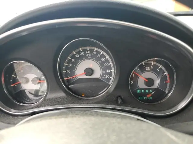 2013 CHRYSLER 200 LX  