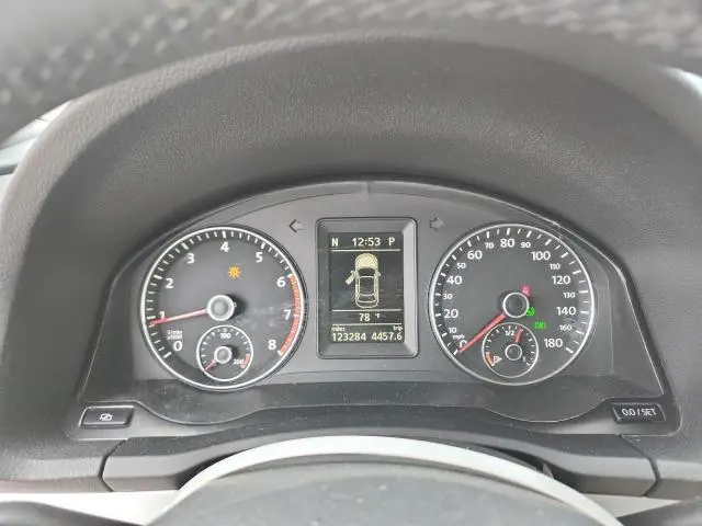 2012 VOLKSWAGEN EOS KOMFORT  