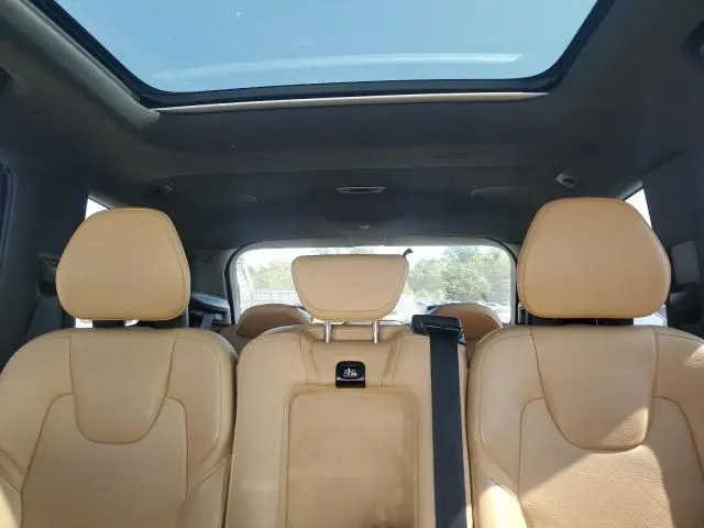 2018 VOLVO XC90 T6