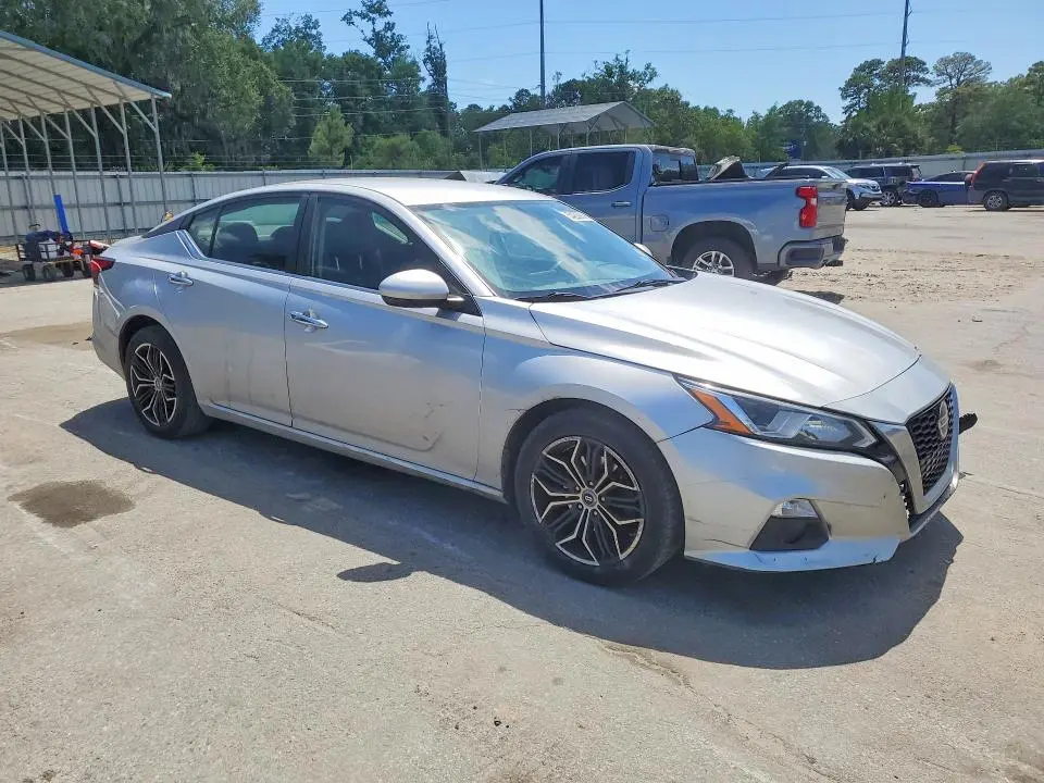 2020 NISSAN ALTIMA S  
