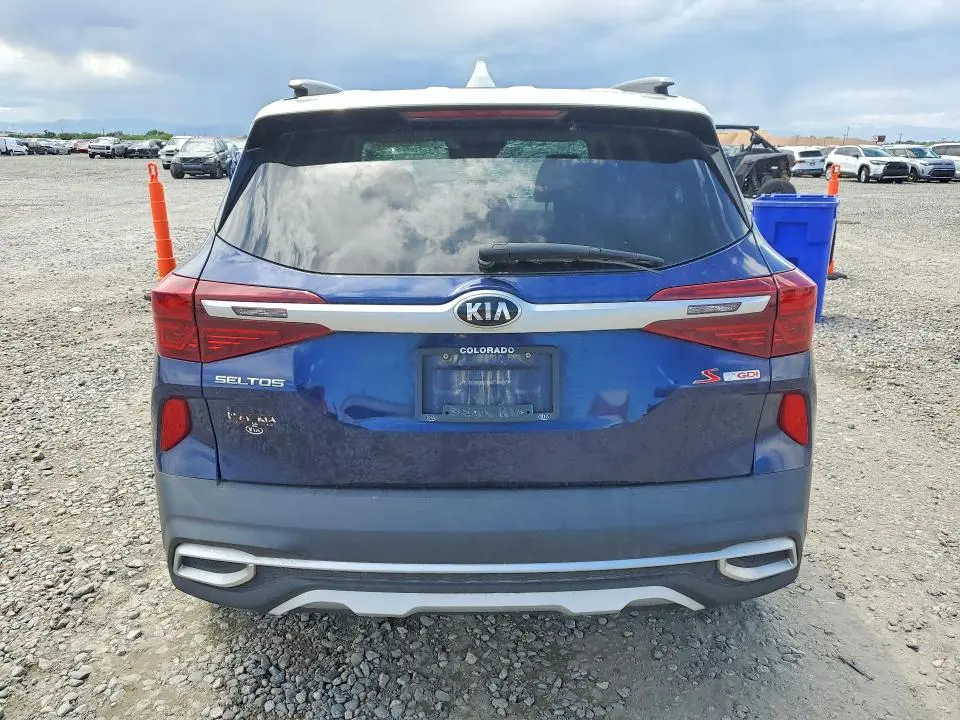 2021 KIA SELTOS S  