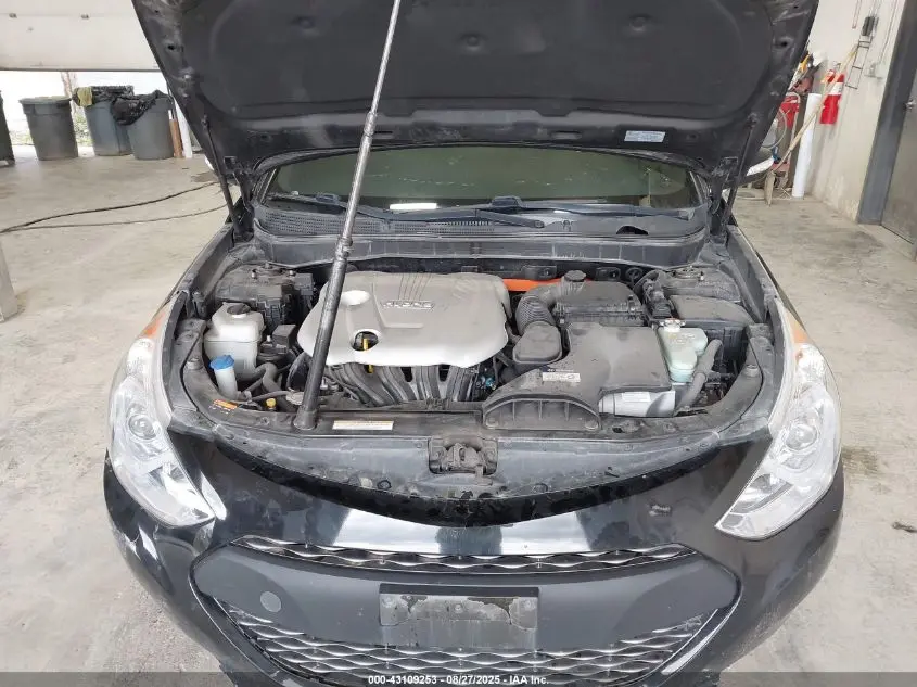 2013 HYUNDAI SONATA HYBRID LIMITED