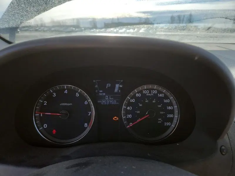 2012 HYUNDAI ACCENT GLS  