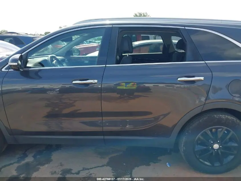 2016 KIA SORENTO 2.4L LX