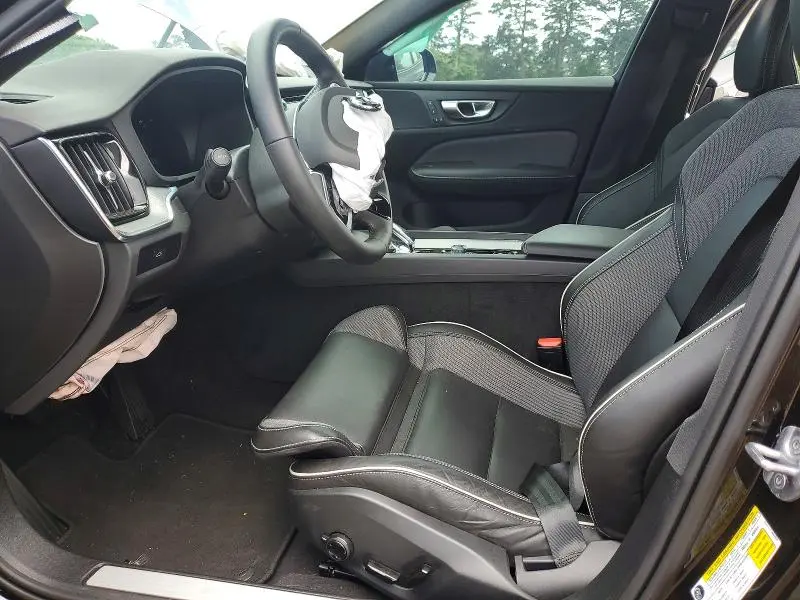 2024 VOLVO S60 PLUS  