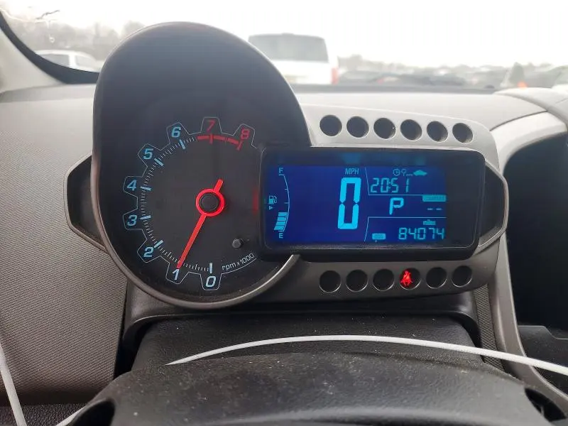 2015 CHEVROLET SONIC LT  