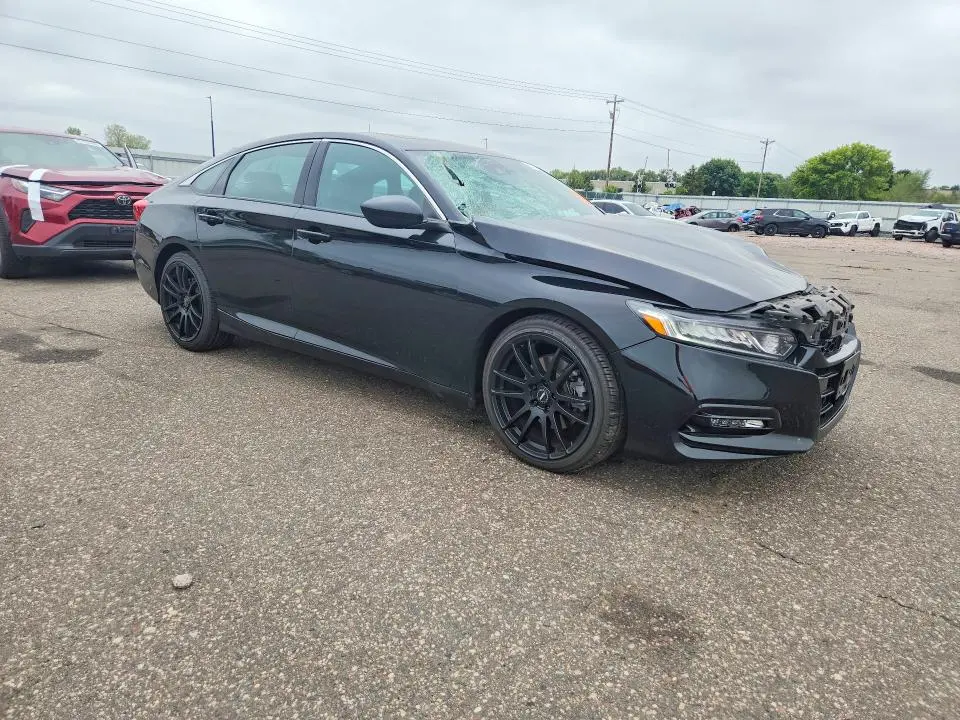 2018 HONDA ACCORD SPORT  