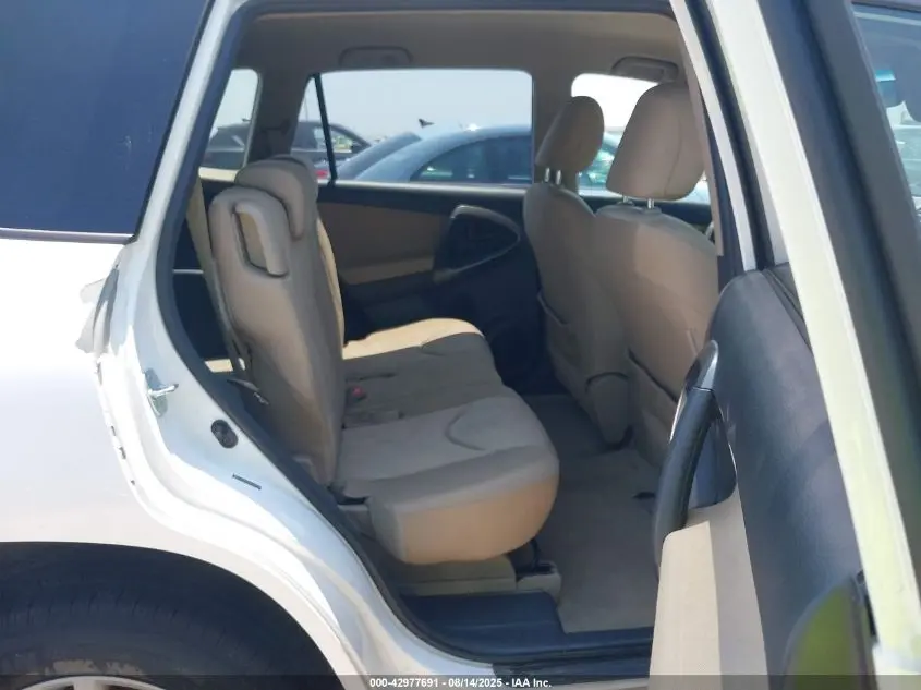 2010 TOYOTA RAV4 BASE V6