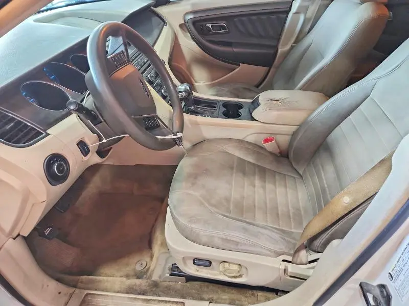 2012 FORD TAURUS SE  