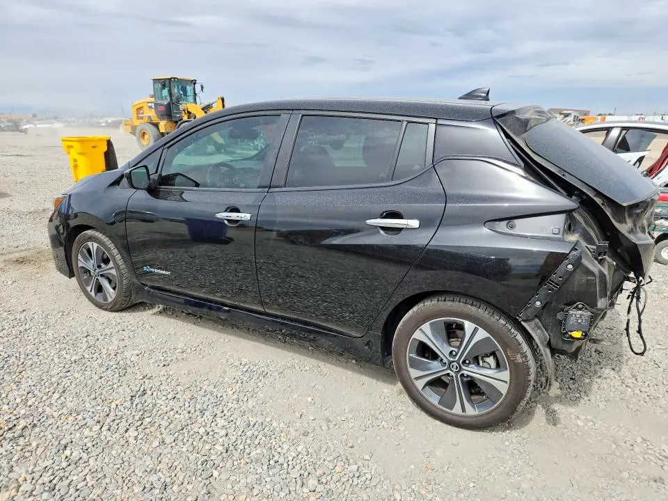 2018 NISSAN LEAF SV  