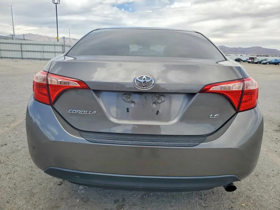 2018 TOYOTA COROLLA LE  